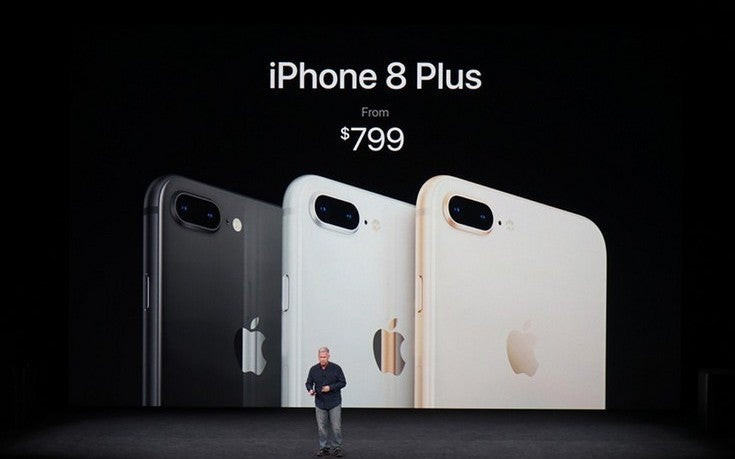 Πότε κυκλοφορούν στην Ελλάδα τα νέα iPhone 8 και iPhone X – Ποια η τιμή τους